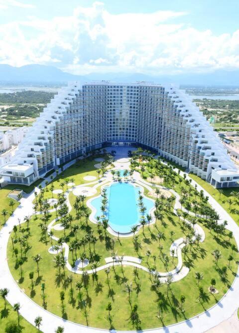 Rosemary Home At Bai Dai Beach Nha Trang - Seaview Condo Near Int'T Cam Ranh Airport Exterior photo